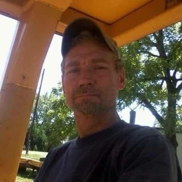 Meet your Posher, Kevin - Picture 1 of 1